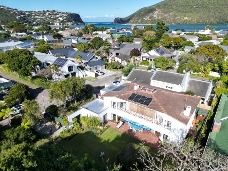 4 Bedroom Property for Sale in Leisure Isle Western Cape